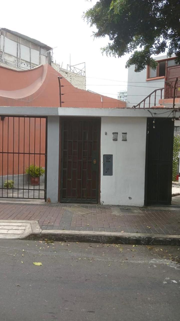 לימה Colores Hospedaje Miraflores מראה חיצוני תמונה